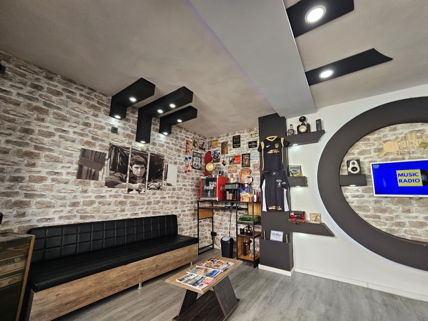 Deno’s Barbersalon