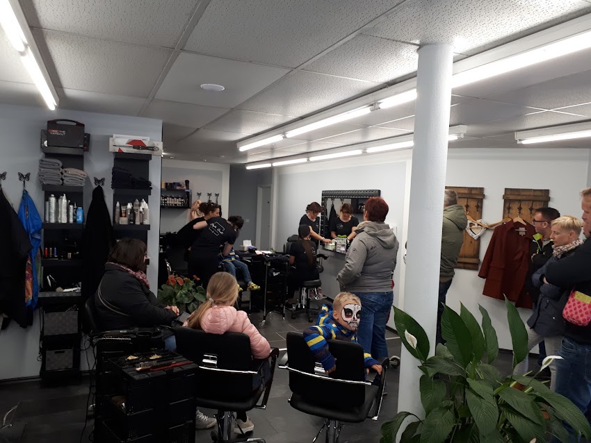 Style Café – dein Farbspezialist in Öhringen!