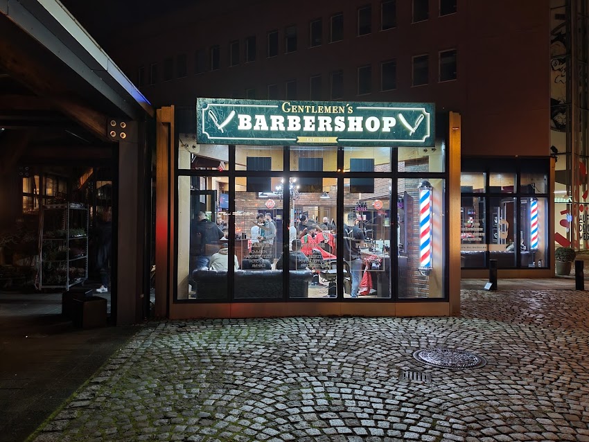 Gentlemen’s Barbershop
