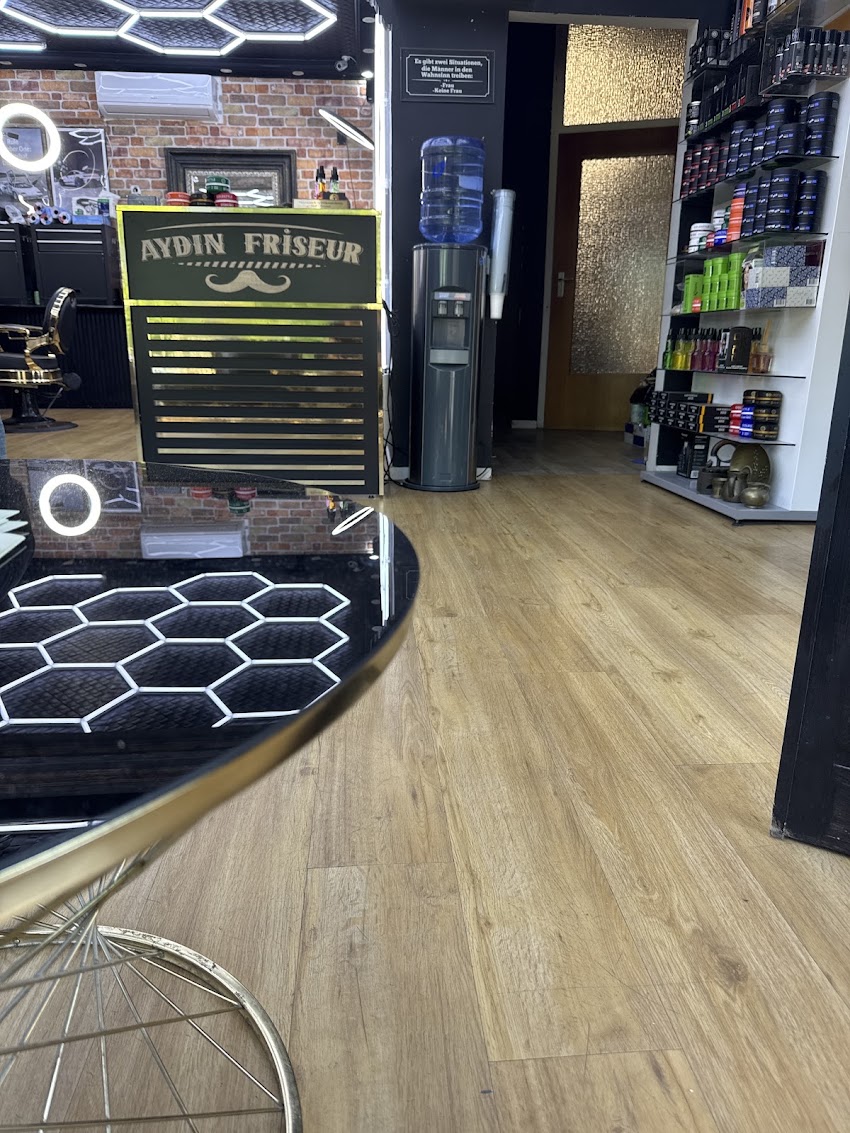 Aydin Damen und Herren Friseur