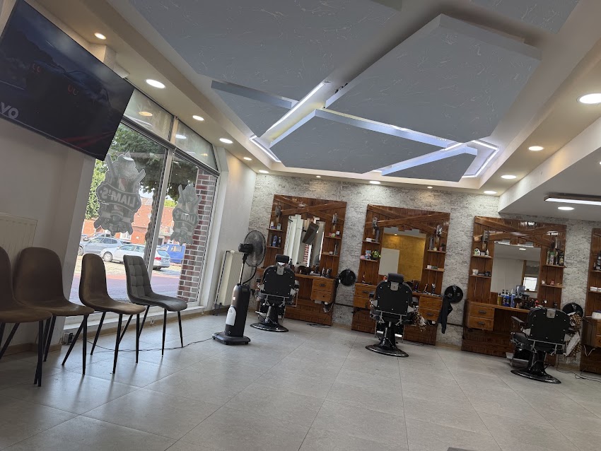 Liam’s Barbershop