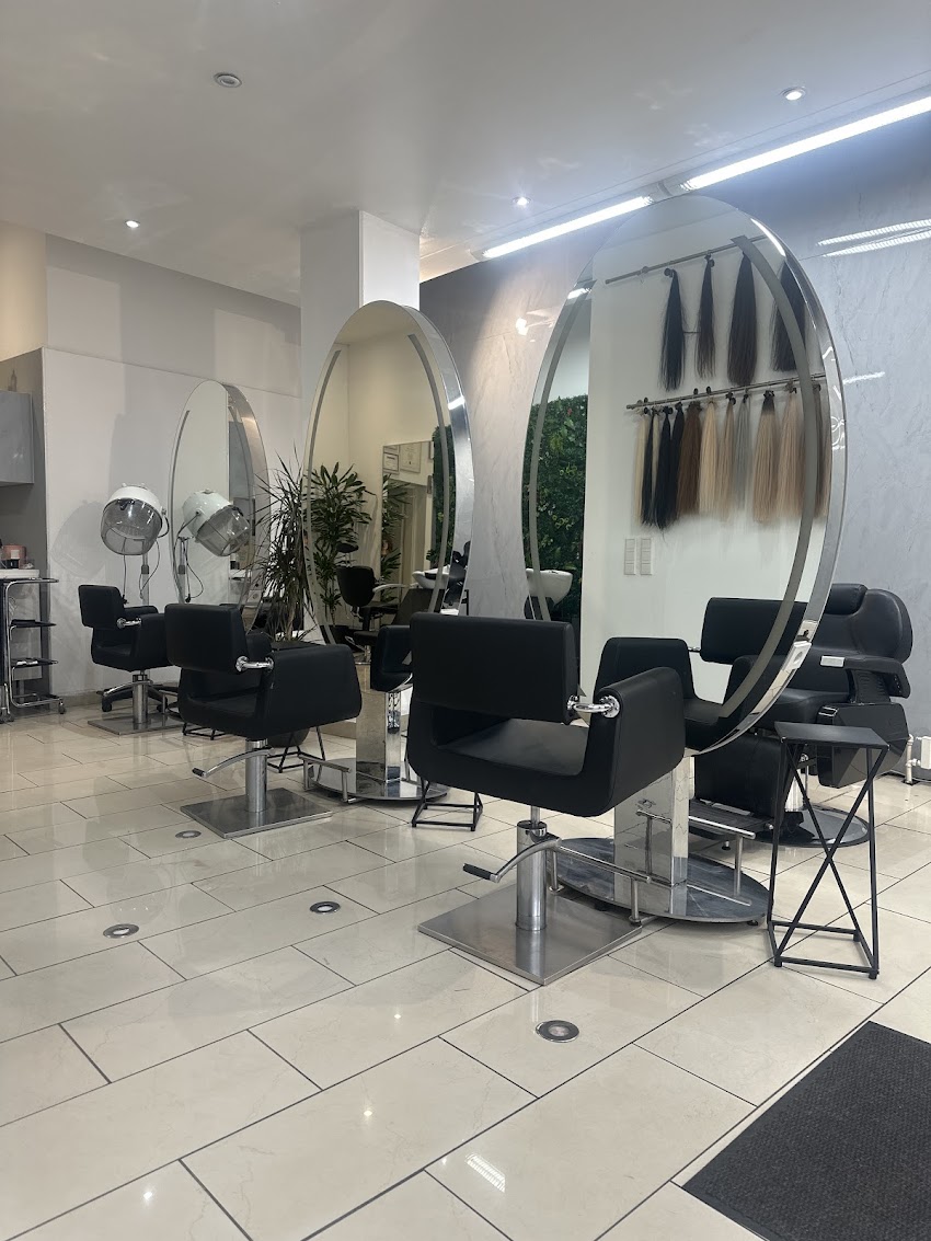 Eyad – Damenfriseur in Bremen