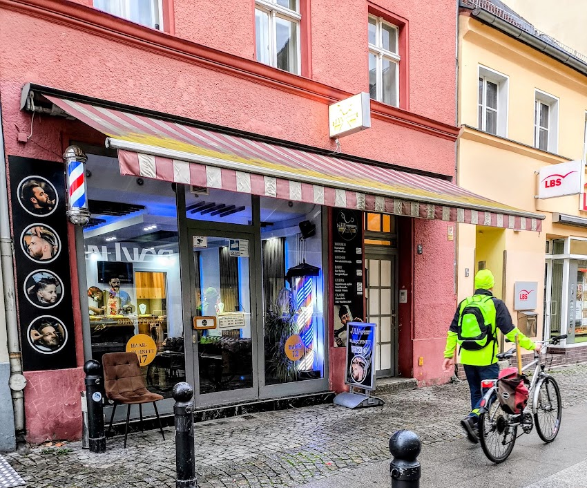 JAN BARBER SHOP